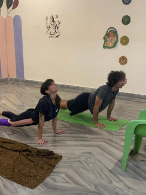 Yogis Ratan Palace